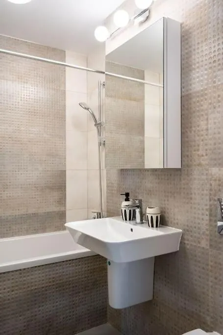 Greenwich I Double Studio With Private Parking Apartment Bucharest