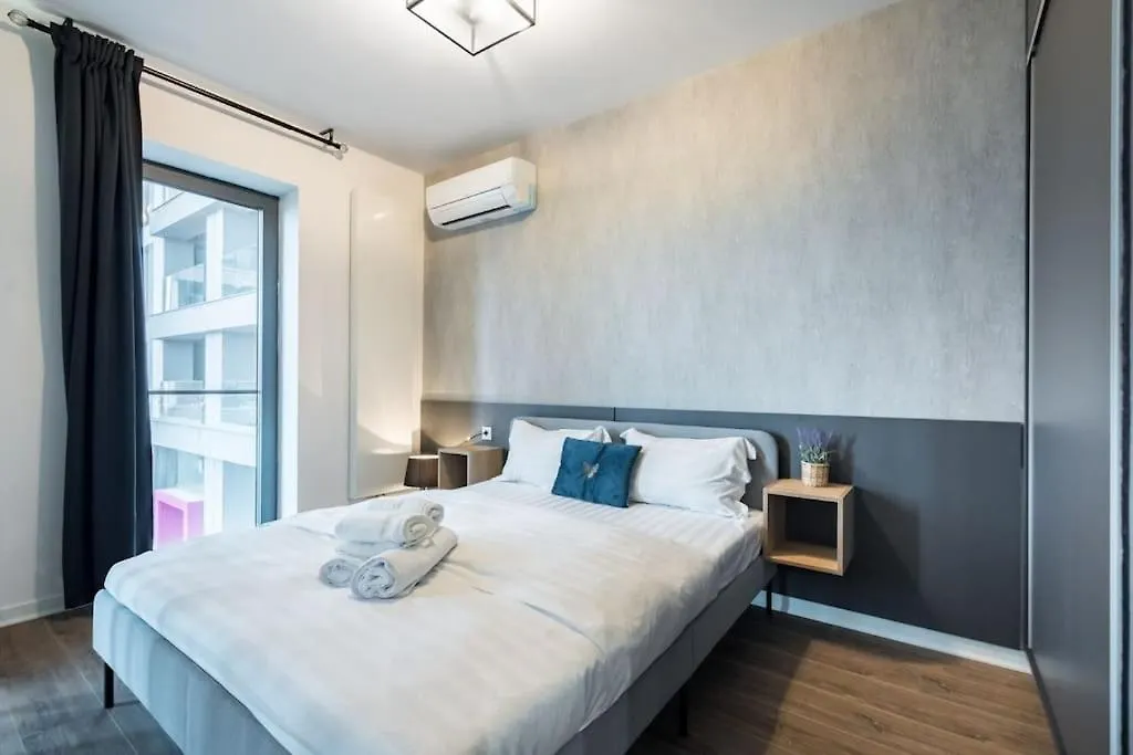 Greenwich I Double Studio With Private Parking Apartment Bucharest