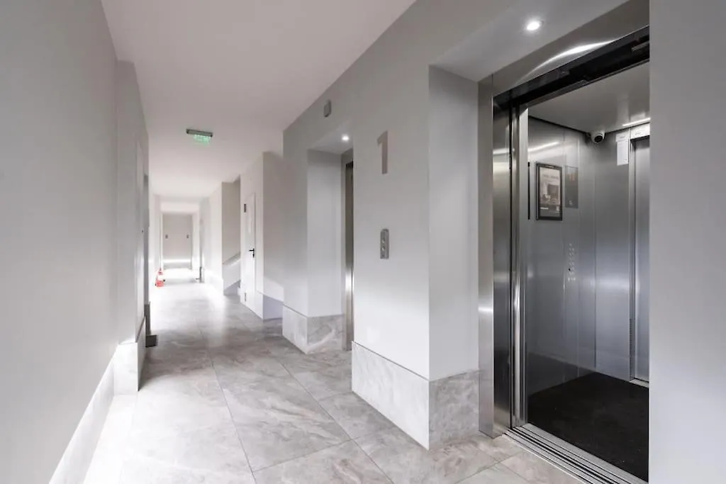 Greenwich I Double Studio With Private Parking Apartment Bucharest